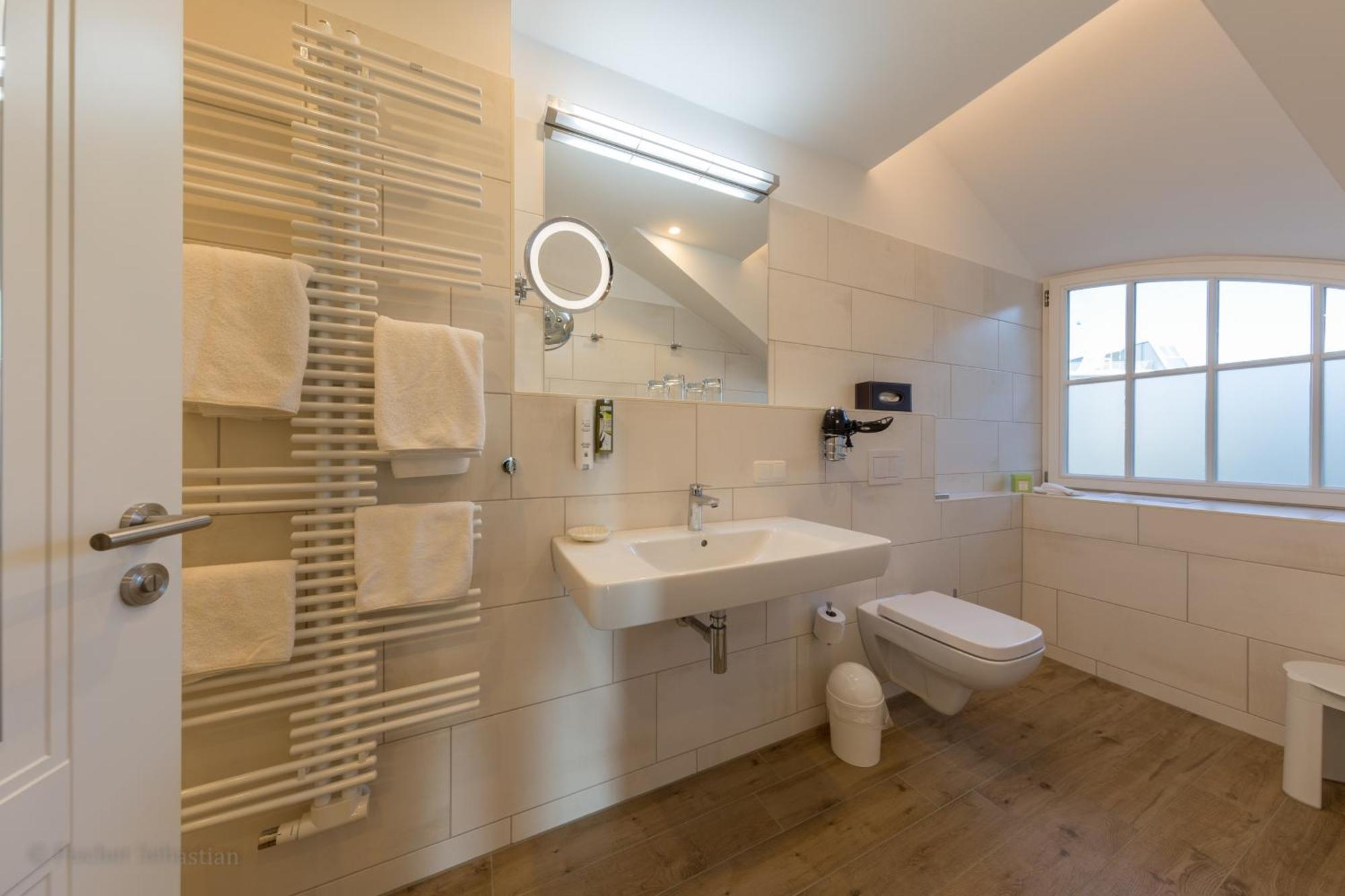 Gaestehaus Bergfalke Ahrenshoop Habitación foto