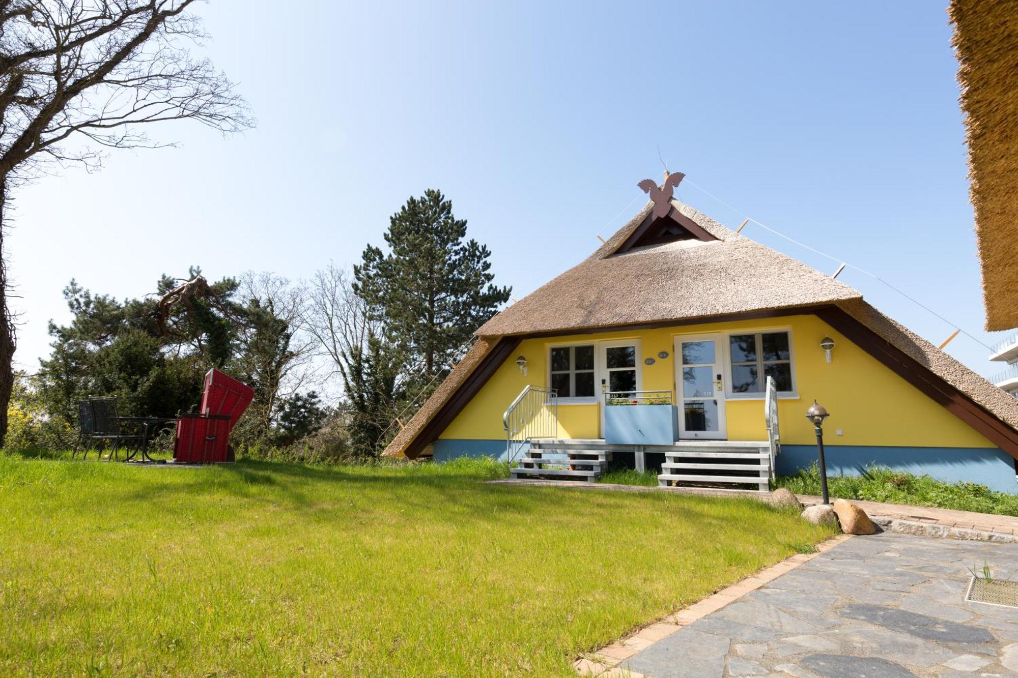 Gaestehaus Bergfalke Ahrenshoop Exterior foto